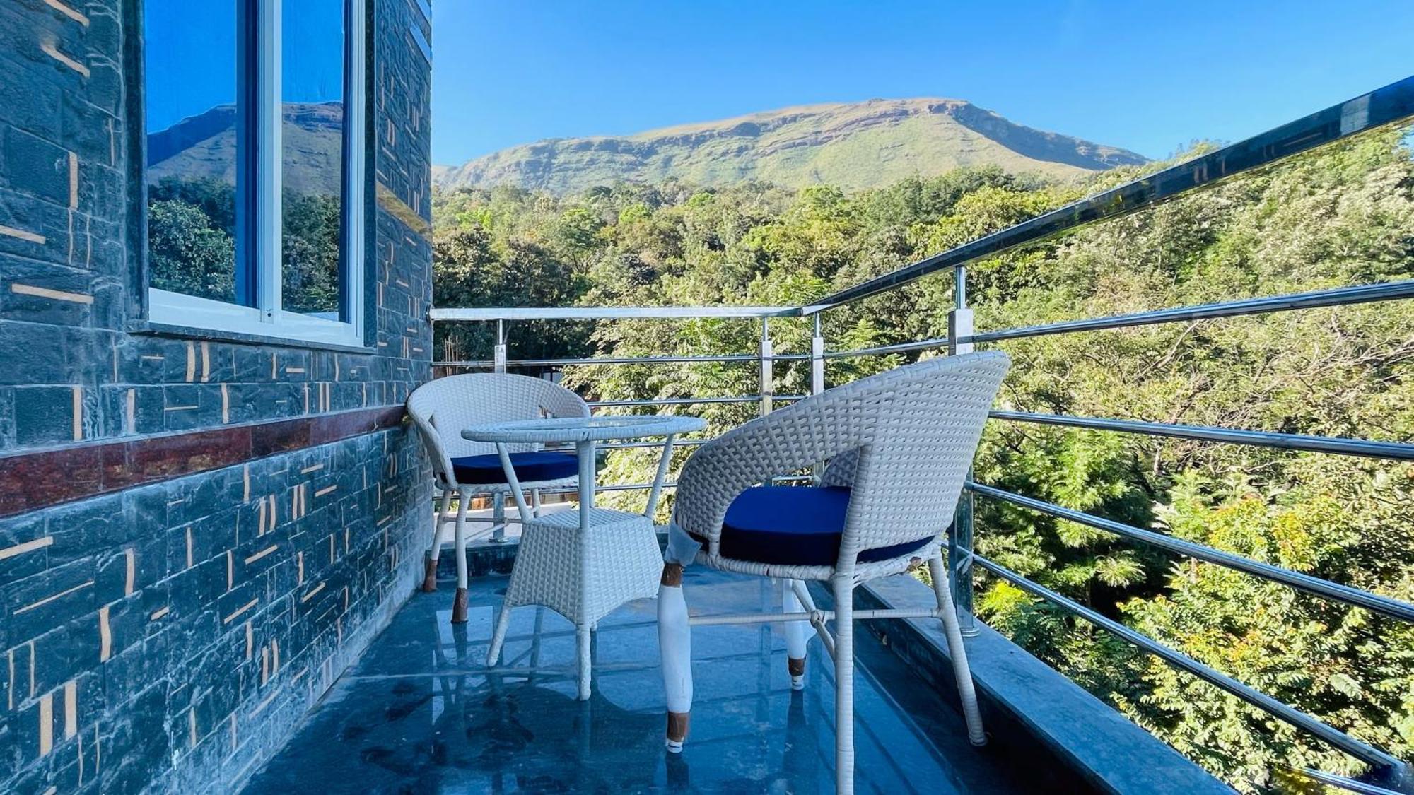 Rashi Z View Estate Stay Tarikere Экстерьер фото
